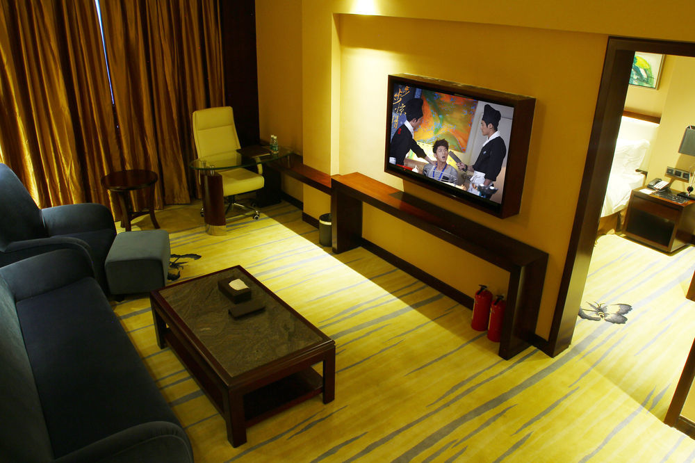 Meihao Mingyue Hotel International Finance City Keyun Road Metro Branch Cantón Exterior foto